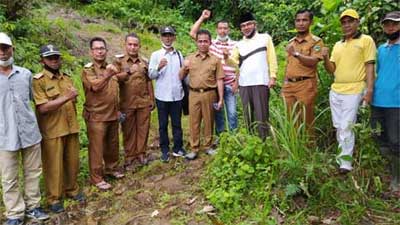 Wabup Pessel Tinjau Lahan Rencana Pembangunan Pondok Pesantren di Batang Kapas 1 Wabup Rudy Hariyansyah Tinjau Lahan Rencana Pembangunan Pesantren di Batang Kapas