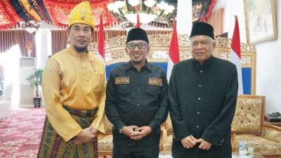 Bupati Tanah Datar Sambut dan Jamu Rombongan Kerajaan Rantau Kampar Kiri Gunung Sahilan