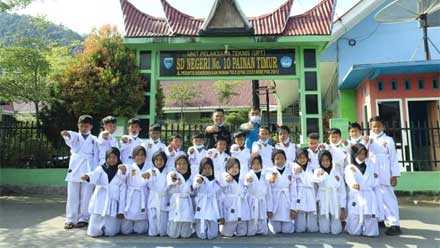 Mantap! SDN 10 Painan Timur Raih Akreditasi A dari BANSM 1 SDN 10 Painan Timur Raih Akreditasi A dari BANSM