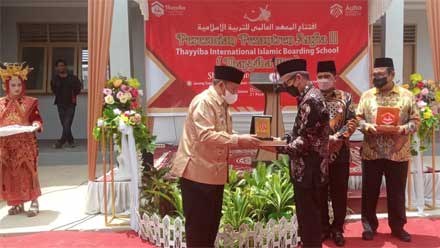 Bupati Agam Resmikan Pesantren Aufia II Thayyiba IIBS Pakan Sinayan