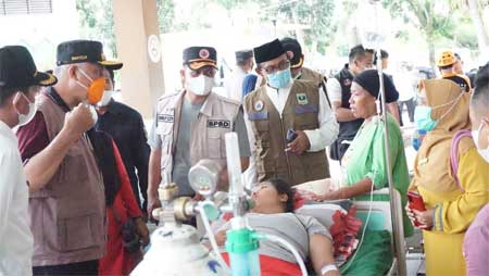 6 Orang Meninggal dan 1.000 Mengungsi di Malampah, Gubernur Sumbar Tenangkan Warga 1 Gubernur Sumbar, Mahyeldi tenangkan warga Pasaman Barat