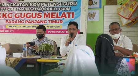 KKG Gugus Melati Padang Panjang Tingkatkan Kompetensi Guru dengan Workshop