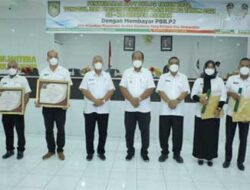 Bappenda Asahan Serahkan SPPT PBB-P2 2022