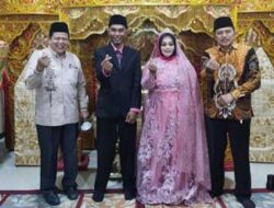 Khoirul Amani Apresiasi Gita dan Fauzi di Menikah MPP Payakumbuh