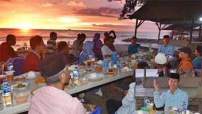 Wako Pariaman Ajak Wartawan Buka Puasa Bareng di Talao Pauh