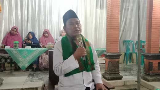 Warga Kalijambe Silaturahmi Bersama Kyai Ahmad Baedowi 1 Warga Kalijambe Silahturahmi Bersama Kyai Ahmad Baedowi