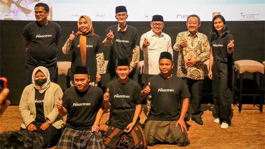 Gus Muhaimin saat gala premiere film Pesantren karya Sutradara Shalahuddin Siregar di XXI Epicentrum Jakarta Selatan