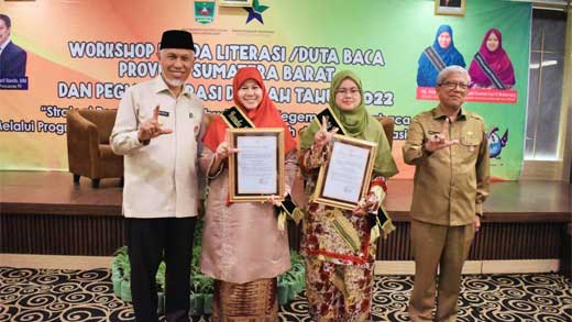 Ny. Harneli sebagai Bunda Literasi Provinsi Sumbar