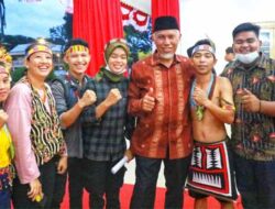 Gubernur Mahyeldi Tampung Aspirasi Aliansi Mentawai Bersatu, Janji Bahas UU Provinsi Sumbar
