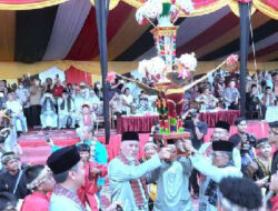 Pesona Hoyak Tabuik Pariaman, Festival Terbesar di Pesisir Sumatera