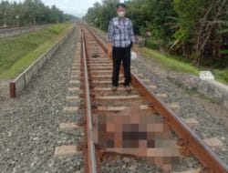 Naas! Seorang Lelaki Tewas Tertabrak Kereta Api di Purworejo 10 Tewas Tertabrak Kereta Api