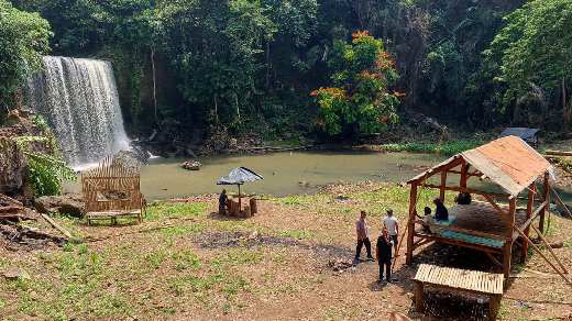 Destinasi Wisata Air Terjun Curug Selampung di Kabupaten Lampung Utara, Lampung