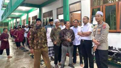 Wagub Sumbar Tinjau Pelaksanaan Pendidikan Berbasis Syariah di Pessel