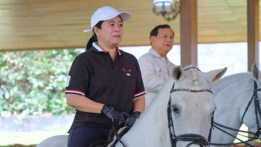Bertemu di Hambalang, Puan Diajak Naik Kuda Kesayangan Prabowo 1 Puan Maharani naik kuda bersama Prabowo Subianto di Hambalang
