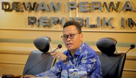 Senator Hasan Basri