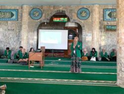 Mahasiswa KKN Unand Sosialisasi Bahaya LGBT di Pesantren Thawalib Tanjung Limau Simabur