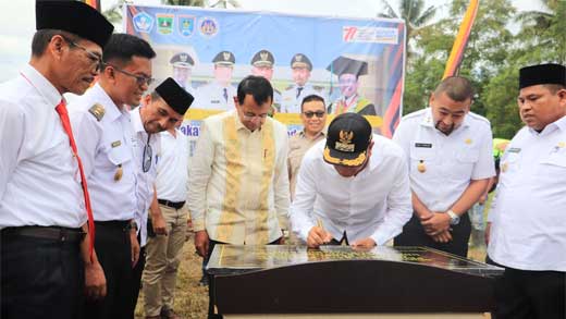UNP Berkampus Baru di Kota Payakumbuh, Wako Riza: Saatnya Cetak Chef Kuliner Minang yang Mendunia 1 Universitas Negeri Padang Berkampus Baru di Kota Payakumbuh