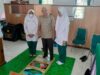Ketua DPC MOI Kota Solok, Wahyu Yudistira bersama siswa