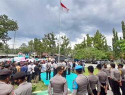 Warga Nagari Lolo Adakan Aksi Damai Perkara Tambang Biji Besi di PN Kotobaru