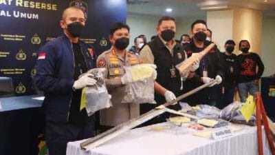 Polda Metro Jaya Tahan 43 Tersangka Bentrok Antar Kelompok Massa di Mampang