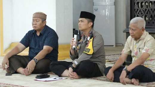 Surya ikuti Jum'at Curhat