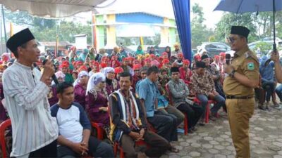 Bupati Solok Serahterimakan Program P3TGAI dan BSPS Nagari Koto Gadang Guguak