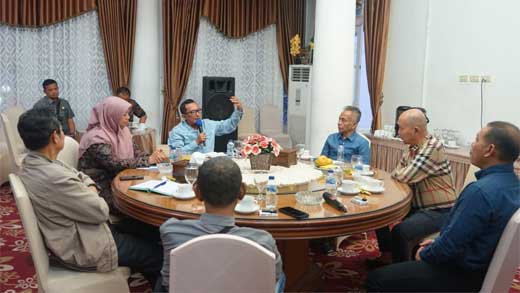 Eka Putra berdialog dengan Dua Investor Pertanian