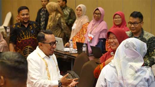 Bupati Tanah Datar, Eka Putra Jadi Narasumber Workshop Politeknik Negeri Padang di Ballroom Hotel Emersia and Resort Batusangkar