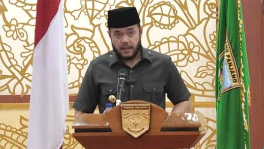 Wali Kota Padang Panjang, H. Fadly Amran