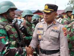 Siaga Jelang Kalender Kamtibmas, Kapolres Yapen Lepas Ratusan Personel TNI – Polri