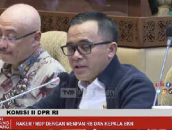 Rapat Dengar Pendapat (Rdp) Antara Komisi Ii Dpr Ri Bersama Menteri Pan Rb Abdullah Azwar Anas Di Gedung Parlemen, Senayan, Jakarta
