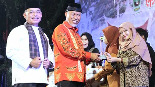 Minangkabau Fashion Festival dan Minang Photo Raun Sukses, Ini Kata Mahyeldi 1 Minangkabau Fashion Festival dan Minang Photo Raun