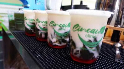 Cincau Clinic Kemas Minuman Tradisional Cincau Hijau Bercita Rasa Modern