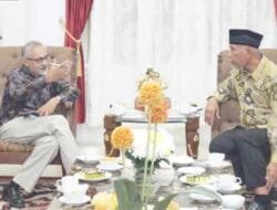 Gubernur Mahyeldi Bahas Potensi Kehutanan Sosial Sumbar dengan Dubes Inggris untuk Indonesia