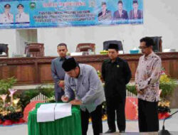 Pemkab dan DPRD Sepakati APBD Kabupaten Pasaman TA 2023