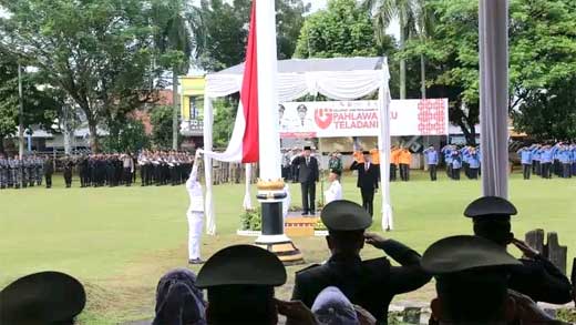 Peringati Hari Pahlawan, Bupati Lampura Bacakan Sambutan Menteri Sosial 1 Budi Utomo jadi inspektur upacara peringatan Hari Pahlawan tahun 2022