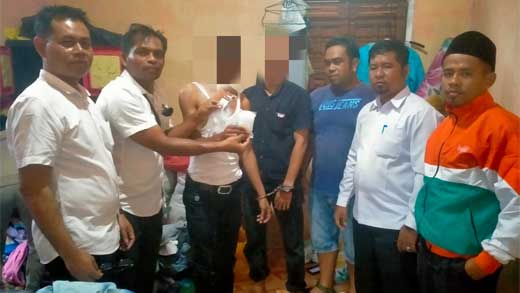 Polres Pasaman Barat Ringkus Tiga Tersangka Pengedar Sabu-sabu 1 Satuan Reserse Narkoba Polres Pasaman Barat Tangkap Tiga Tersangka Pengedar Sabu-sabu