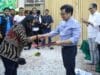 Ratusan Buruh di Rumah Dinas Cak Imin