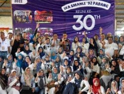 Wako Hendri Septa Hadiri Reuni Akbar ke-30 IKA SMANLI Padang Angkatan 1992