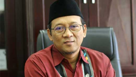 Senator Indonesia, Dr. H. Hilmy Muhammad