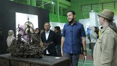 Puluhan Karya Seni dari Berbagai Daerah Tampil di Tambo Art Padang Panjang
