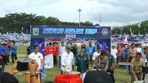 Pembukaan Turnamen Sepakbola Bupati Solok Cup 2022
