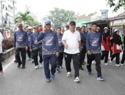 Wabup Asahan Lepas Peserta Gerak Jalan Santai HUT Korpri ke-51