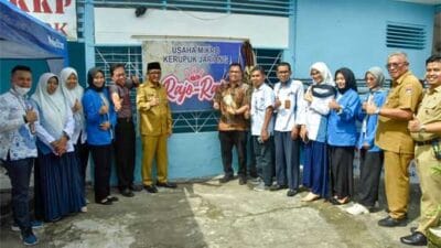 Wako Padang Resmikan Sentra Usaha Mikro Kerupuk Jariang Rajo-Rajo di Kampung Pondok