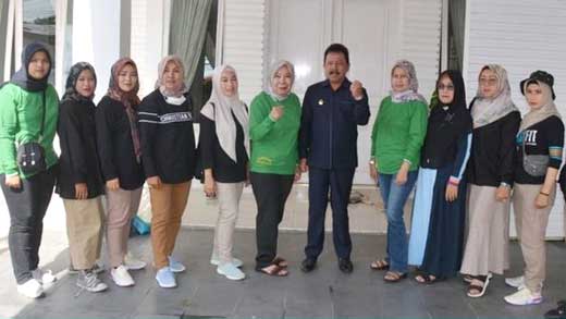 Wawako Asrul Lepas Perwosi Padang Panjang Berlaga di Tingkat Nasional