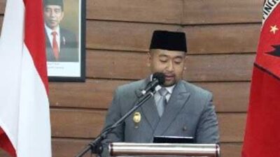 6 Wagub Sumbar Audy Joinaldy