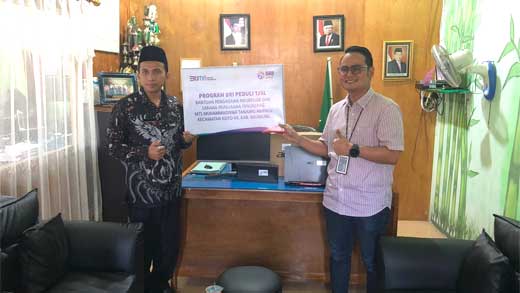 BRI Sijunjung Salurkan CSR