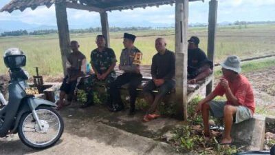 Babinkamtibmas Polsek Banyurip Purworejo Lakukan Kegiatan FKPM dengan Petani