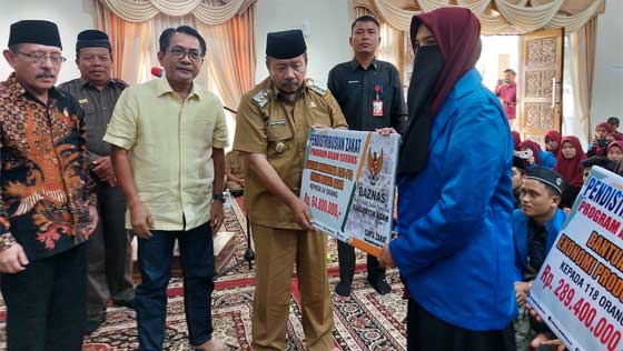 salurkan zakat