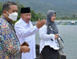 Kunjungi-Danau-Maninjau